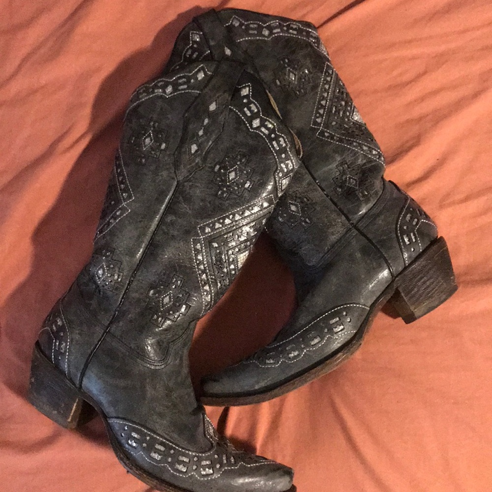 Worn Corrals